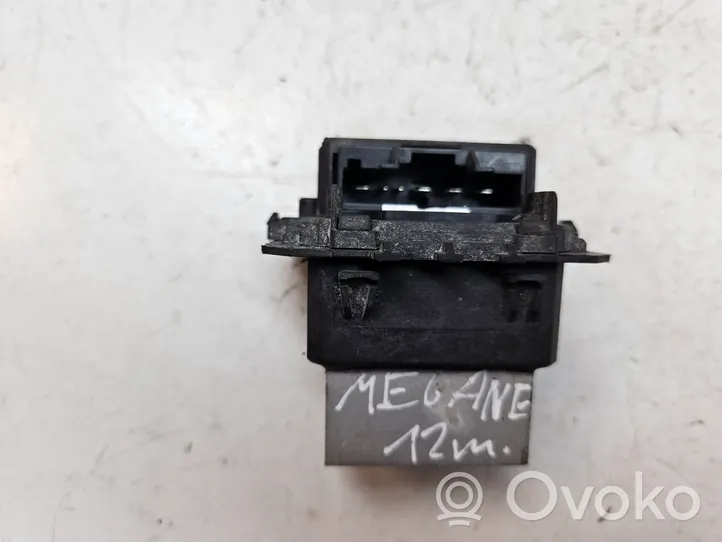 Renault Megane III Heater blower motor/fan resistor 