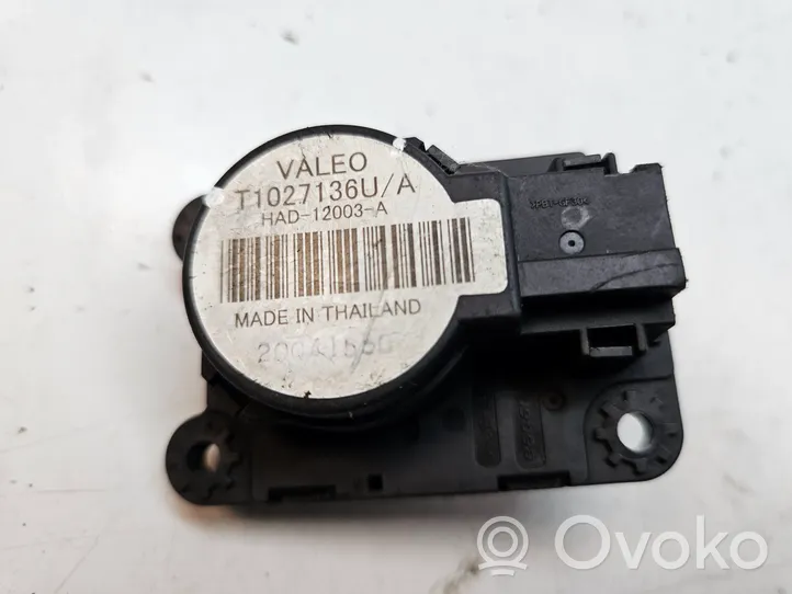 Renault Laguna III Motor/activador trampilla de calefacción T1027136U