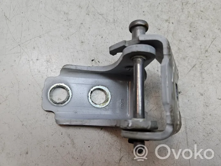 Citroen DS3 Front door upper hinge 