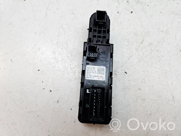 Citroen C5 Aircross Interruttore di controllo dell’alzacristalli elettrico 98319761ZD