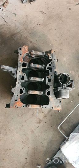 Opel Vivaro Engine block M9R