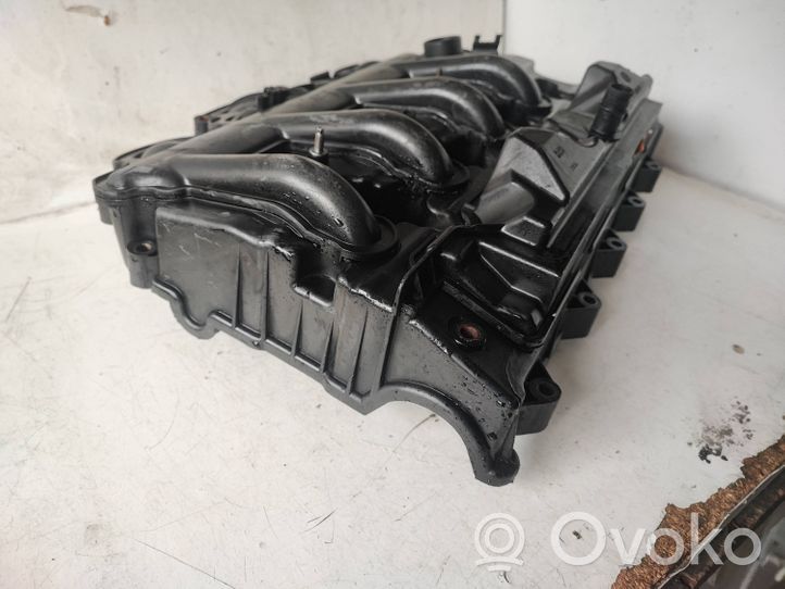 Renault Trafic II (X83) Tapa de balancines 8200714033