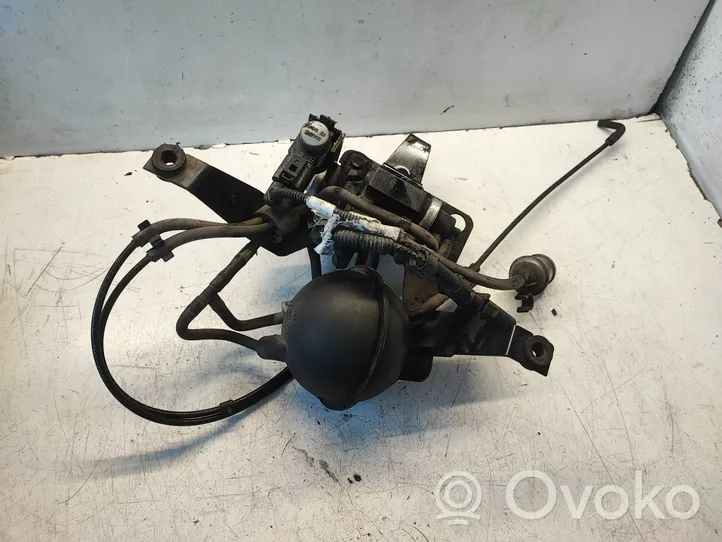 Volkswagen Transporter - Caravelle T5 Turbo system vacuum part 054129808