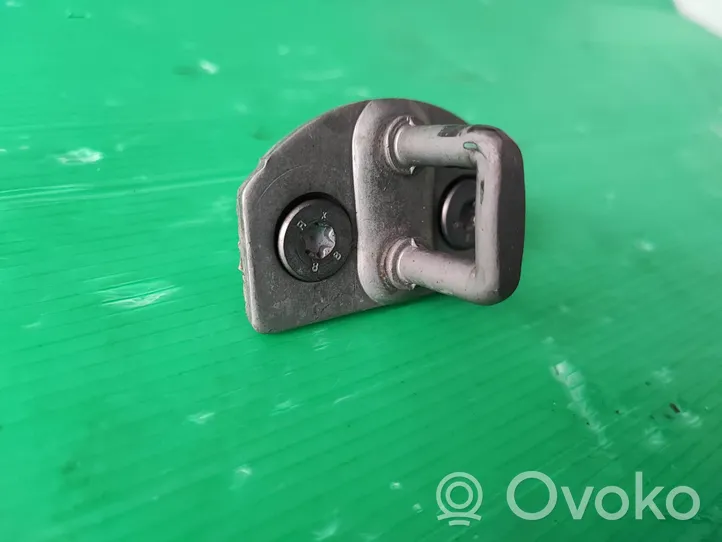 Opel Vivaro Sliding door lock loop/hook striker 