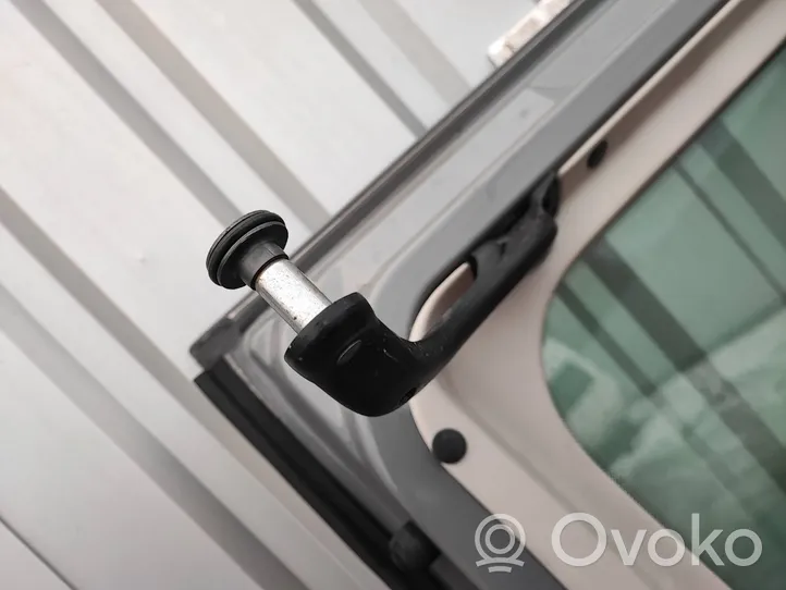 Opel Vivaro Side sliding door 43R000479