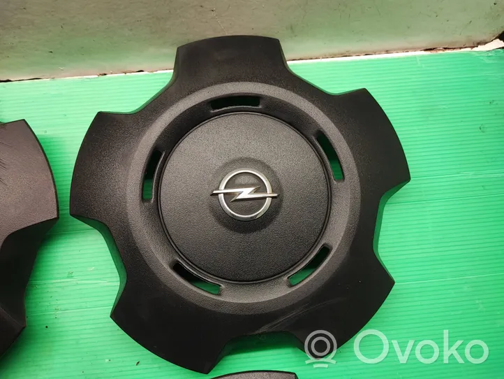 Opel Vivaro Enjoliveur d’origine 403152980