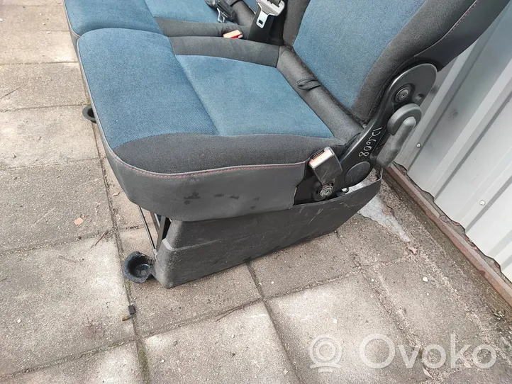 Renault Master III Doppio sedile anteriore 