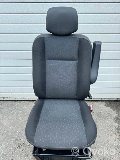 Opel Movano B Front passenger seat 