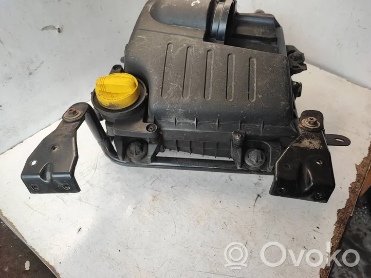 Renault Trafic II (X83) Boîtier de filtre à air 8200467321