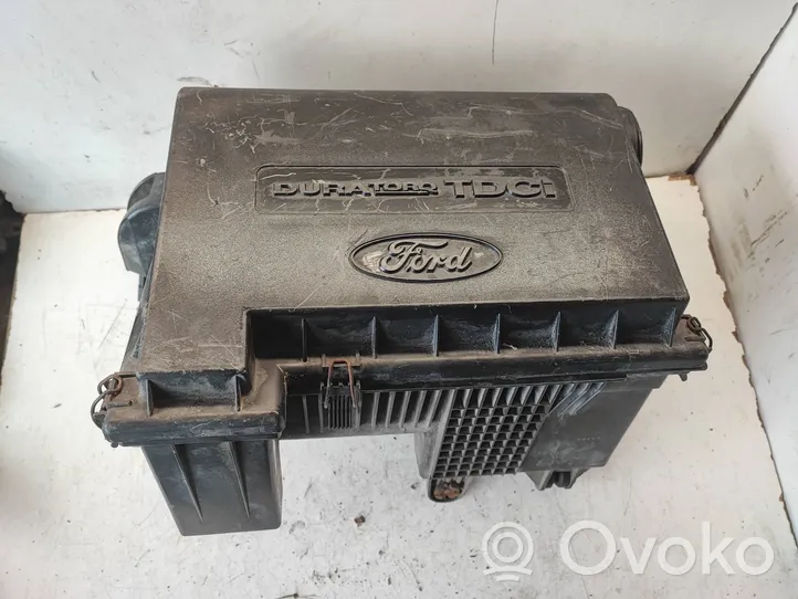 Ford Transit Air filter box 6899538