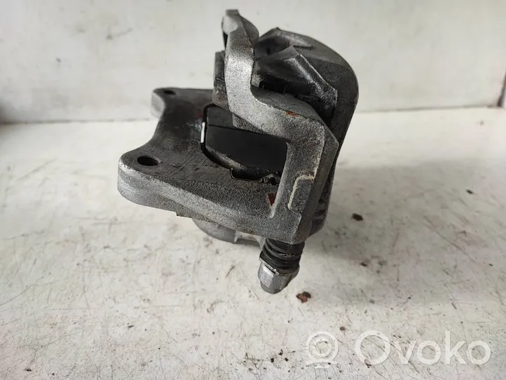 Chevrolet Camaro Front brake caliper 84283190