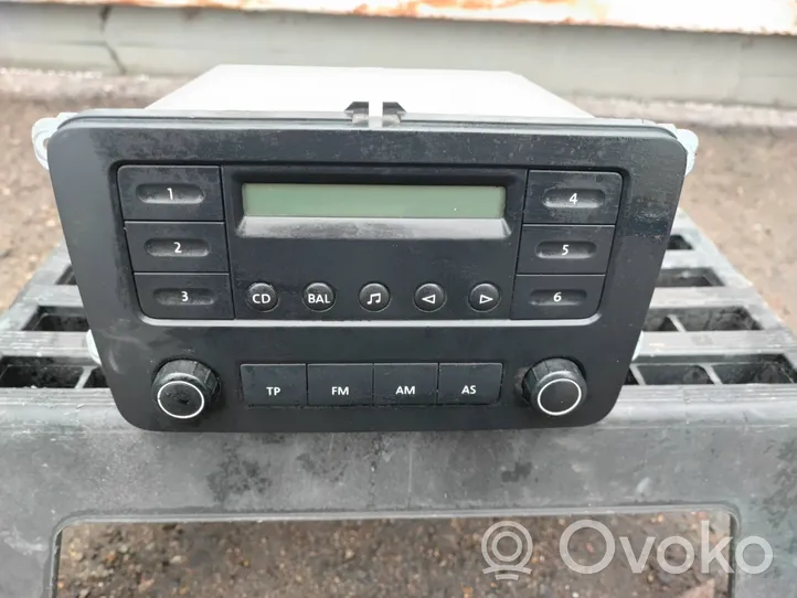 Volkswagen Caddy Panel / Radioodtwarzacz CD/DVD/GPS 8631122624