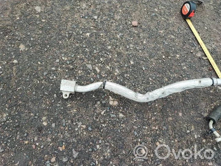 Renault Trafic II (X83) Air conditioning (A/C) pipe/hose SLE4890