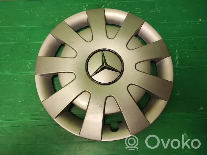 Mercedes-Benz Sprinter W906 R16 wheel hub/cap/trim A9064000125