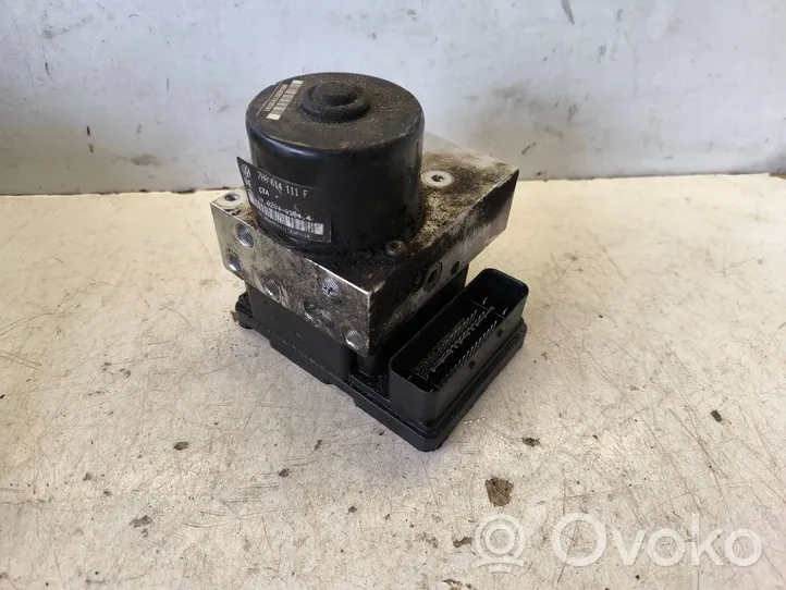 Volkswagen Multivan T5 ABS Pump 7H0614111F