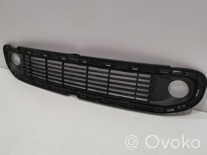 Renault Twingo III Atrapa chłodnicy / Grill 622542799R