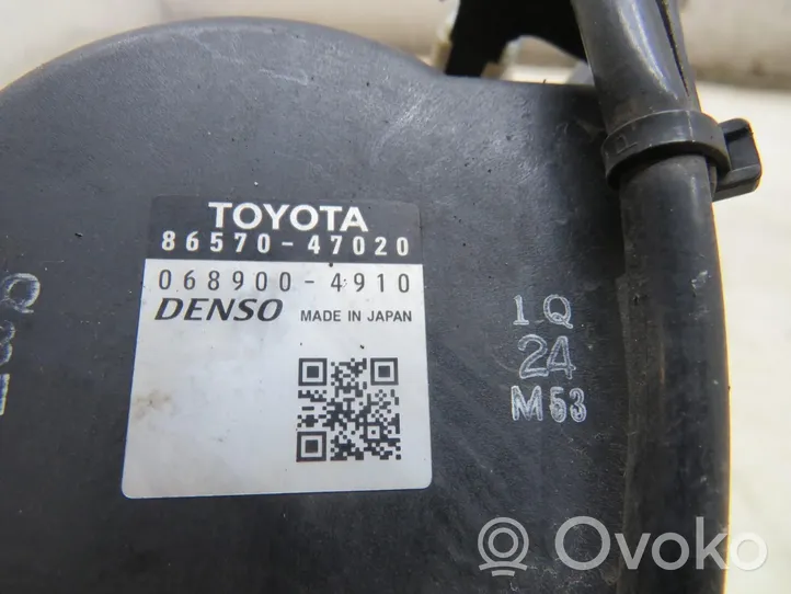 Toyota Prius (XW30) Głośnik drzwi przednich 8657047020