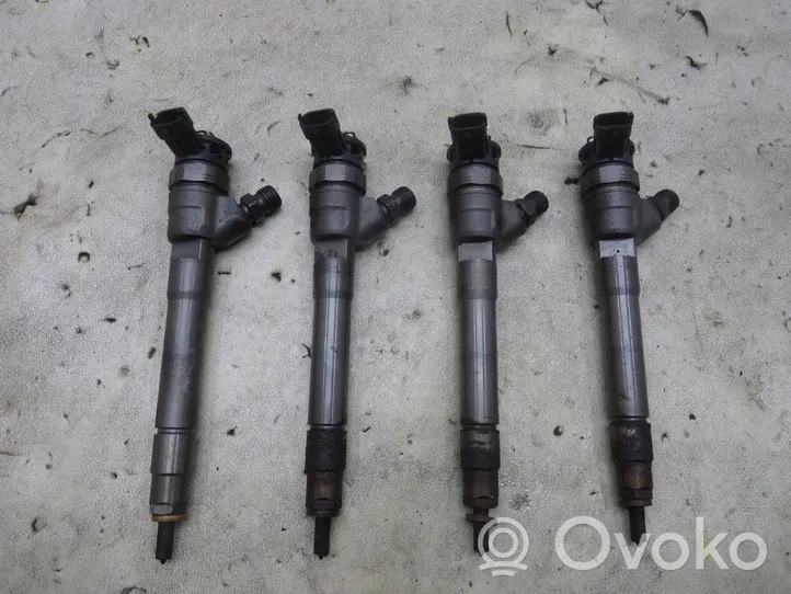 Nissan X-Trail T32 Fuel injectors set 0445110546