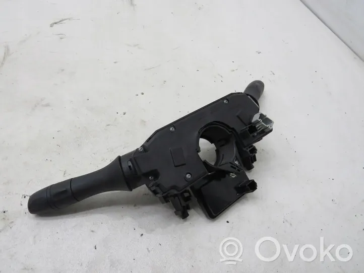 Nissan Micra K14 Leva/interruttore dell’indicatore di direzione e tergicristallo 479455FA0A