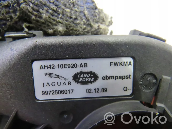 Jaguar XJ X351 Moottorin ohjausyksikön moduulin puhallin AH42-10E920-AB