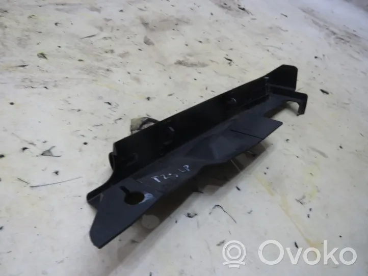 Toyota Avensis T270 Support, joint d'aile caoutchouc en mousse 53808-05030