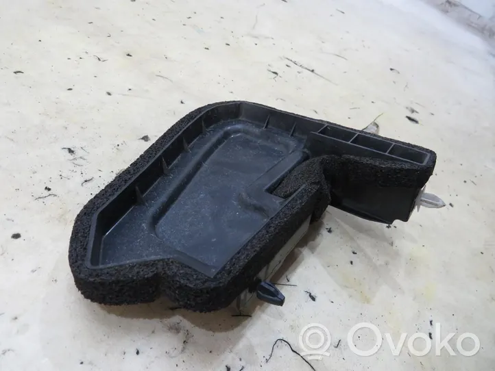 Suzuki Vitara (LY) Supporto/guarnizione in poliuretano espanso del parafango 72375-54P0