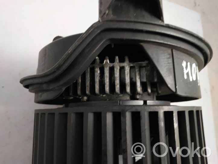 Ford Mondeo Mk III Heater fan/blower 1S7H18456AD