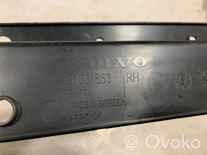 Volvo XC40 Muu moottorin osa 31651853