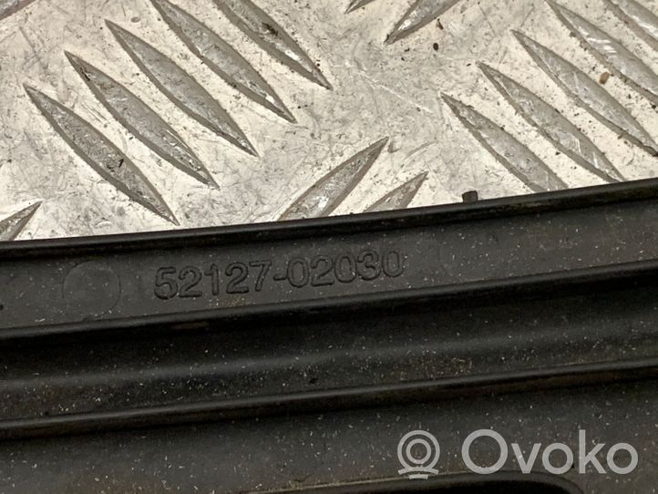 Toyota Corolla E120 E130 Grille inférieure de pare-chocs avant 5212702030