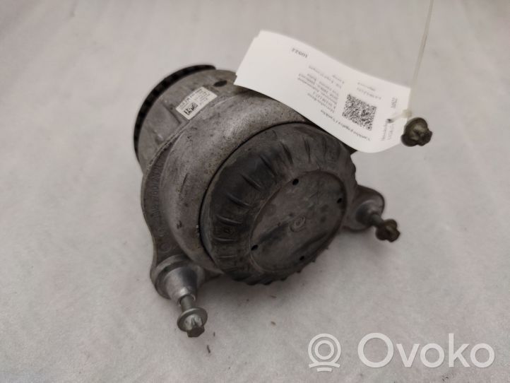 Mercedes-Benz E W238 Supporto di montaggio del motore A2382400600