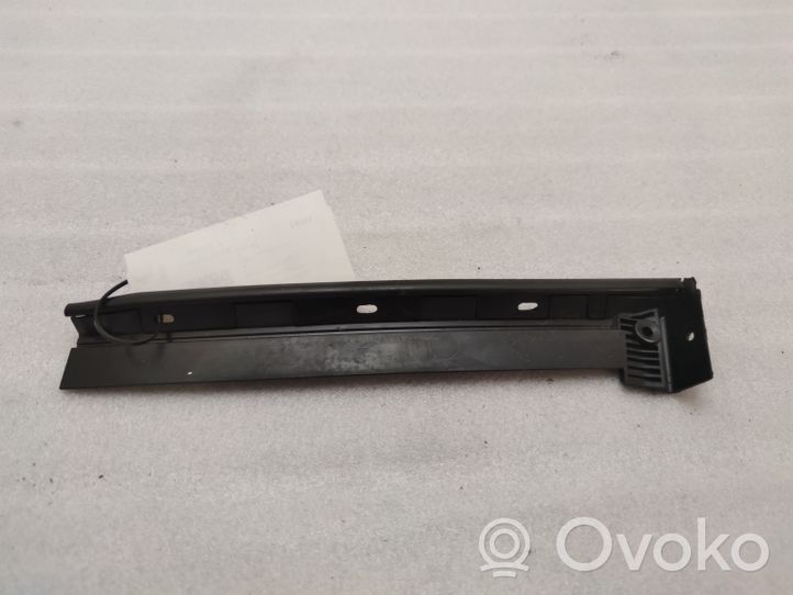 Ford Mustang VI Front door coupe window/glass frame FR3B6302564
