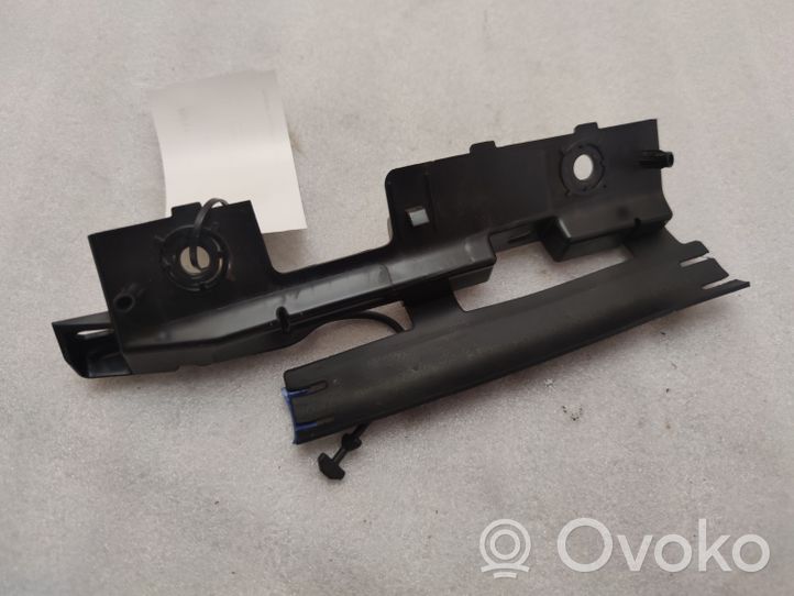 Ford Mustang VI Staffa di montaggio copertura ripiano portaoggetti FR3B63026A52A