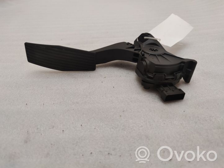 Opel Astra J Cavo per acceleratore 13252702