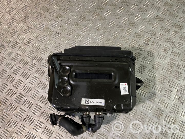 BMW X4 G02 Chargeur batterie (en option) 61215A121C0