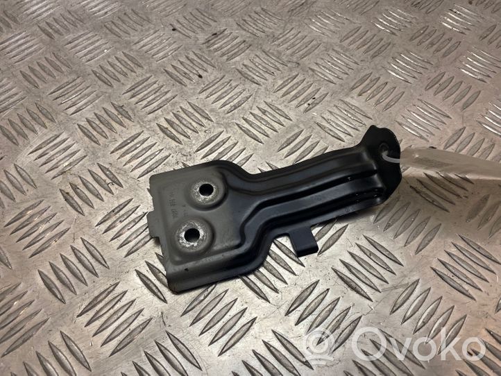 BMW X4 G02 Supporto di montaggio del parafango 7397515