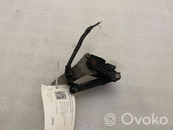 BMW 3 G20 G21 Rear air suspension level height sensor 6870000