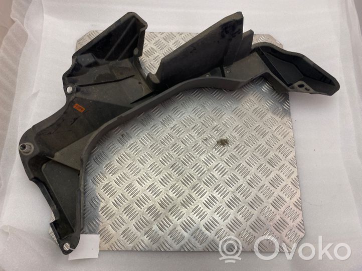 Toyota C-HR Protezione inferiore del serbatoio del carburante 57627F4010