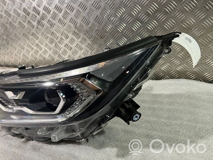 Toyota RAV 4 (XA50) Headlight/headlamp 