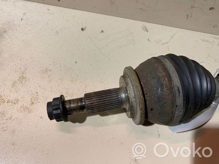 Toyota RAV 4 (XA40) Front driveshaft DU32L