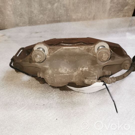 BMW 7 G11 G12 Caliper de freno delantero 