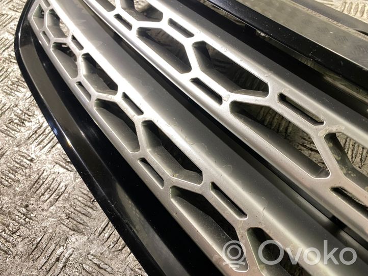 Land Rover Discovery 5 Grille calandre supérieure de pare-chocs avant HY328200A