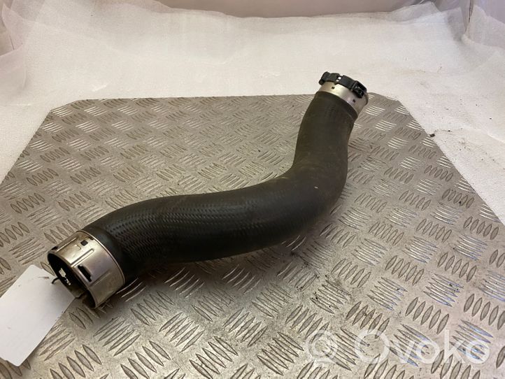 BMW 5 G30 G31 Tube d'admission de tuyau de refroidisseur intermédiaire 8580031