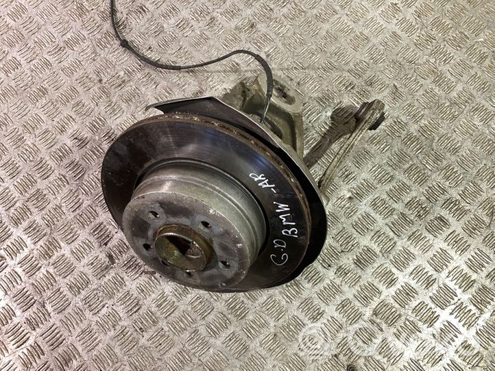 BMW X6 F16 Rear wheel hub 6877218