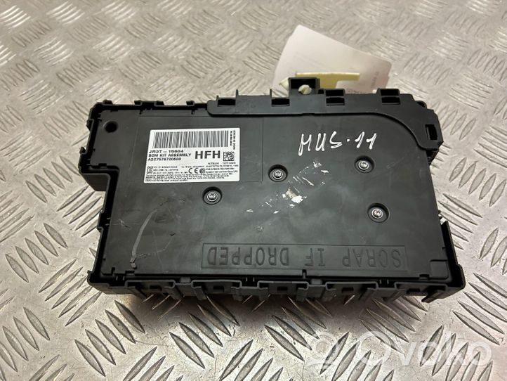 Ford Mustang VI Fuse module JR3T15604