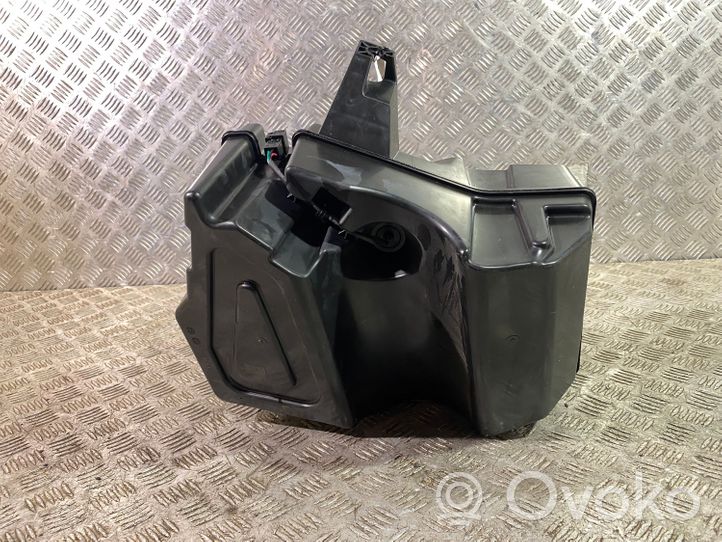 Mercedes-Benz GLS X166 Subwoofer-bassokaiutin A1668202802