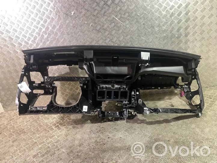 Volvo XC90 Deska rozdzielcza 