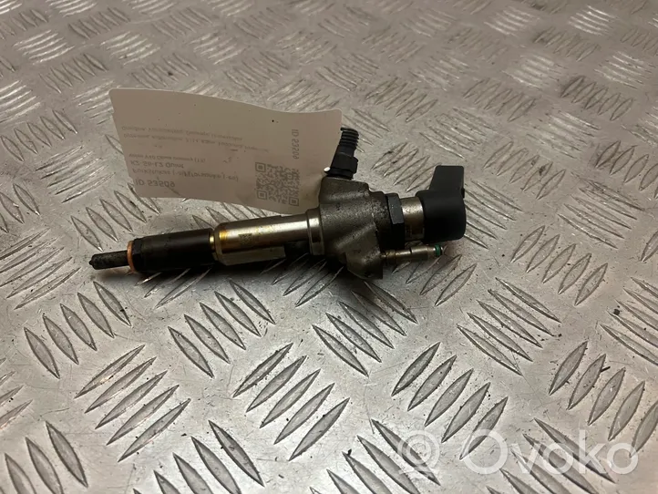 Volvo V40 Cross country Fuel injector 9802448680