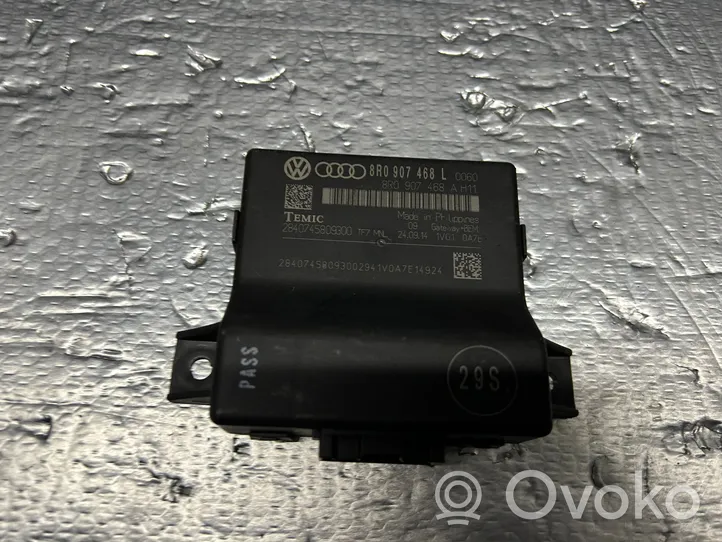 Audi A5 8T 8F Moduł sterowania Gateway 8R0907468L