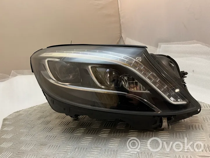 Mercedes-Benz S W222 Lampa przednia A2229068702