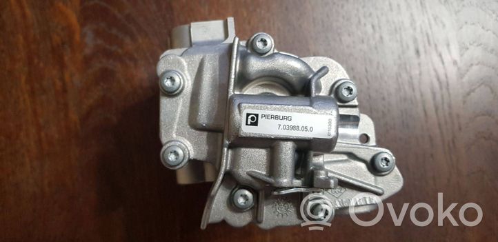 Renault Master III Oil pump 150009761R